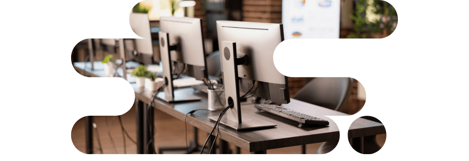 Espace de travail moderne équipé en location matériel informatique entreprise chez SOLUDOC.